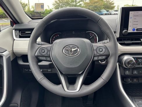 Used 2025 Toyota RAV4 XLE w/ Convenience Package AWD/4WD image 26
