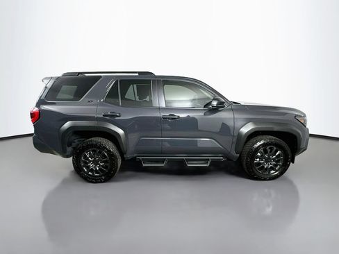 Used 2025 Toyota 4Runner SR5 RWD image 7