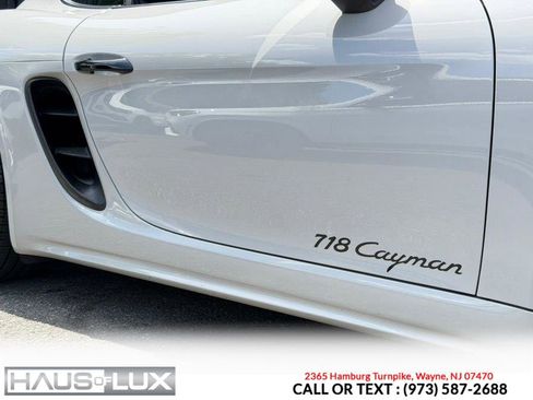 Used 2018 Porsche 718 Cayman RWD image 5