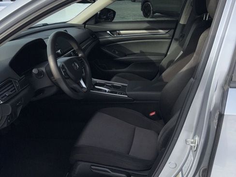 Used 2020 Honda Accord LX image 12