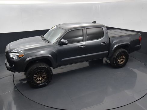 Used 2023 Toyota Tacoma SR5 image 20