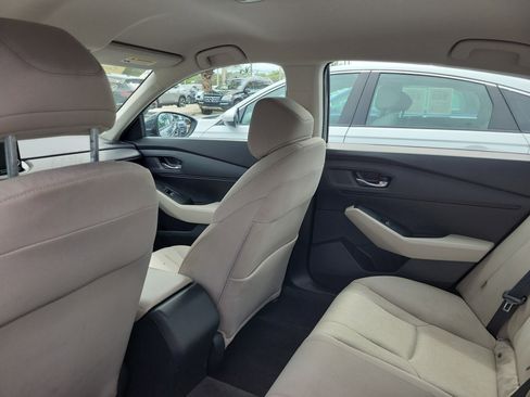 Certified 2023 Honda Accord LX image 12