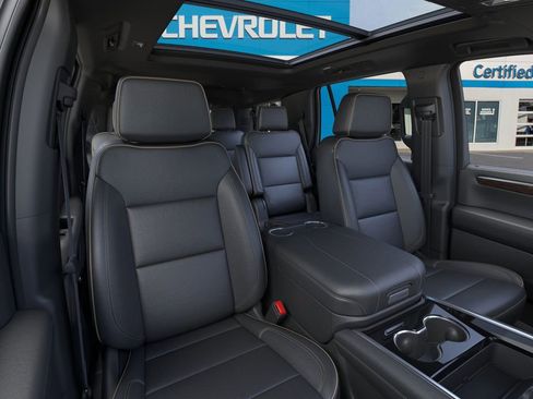 New 2025 Chevrolet Tahoe Premier w/ Sun And Tow Package image 17