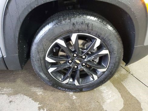 Certified 2023 Chevrolet TrailBlazer LT w/ Convenience Package image 7