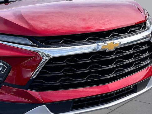 Used 2023 Chevrolet Blazer LT FWD image 29
