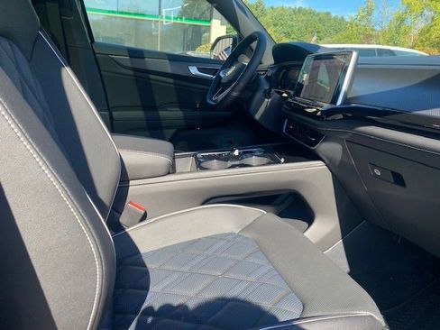 New 2026 Volkswagen Atlas Cross Sport SEL Premium R-Line image 12