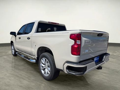 New 2026 Chevrolet Silverado 1500 Custom RWD image 7