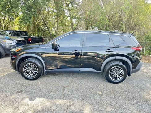 Used 2023 Nissan Rogue S AWD/4WD image 4