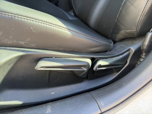 Used 2023 Honda Civic Sport image 11