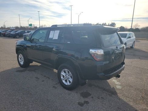Used 2024 Toyota 4Runner SR5 image 25