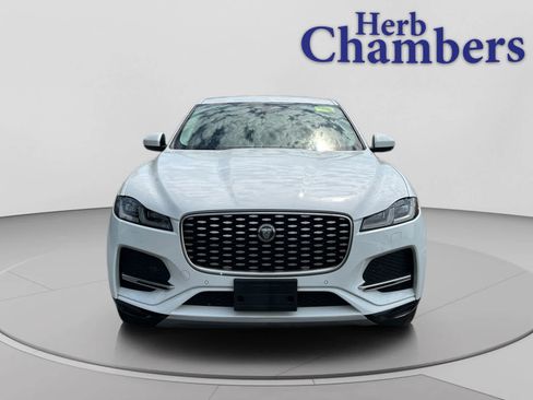 Used 2023 Jaguar F-PACE AWD/4WD image 2