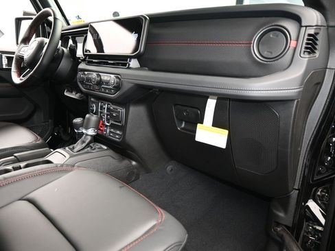 New 2026 Jeep Wrangler Unlimited Rubicon 392 image 42