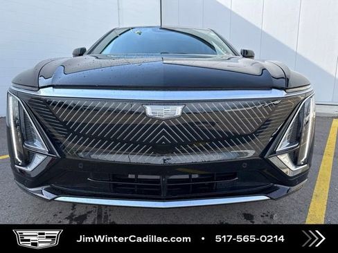 Certified 2024 Cadillac Lyriq Tech AWD/4WD image 2