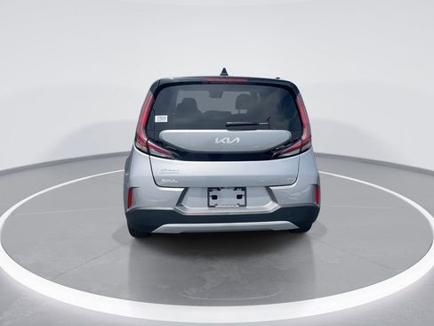 Certified 2025 Kia Soul LX w/ LX Technology Package FWD image 7