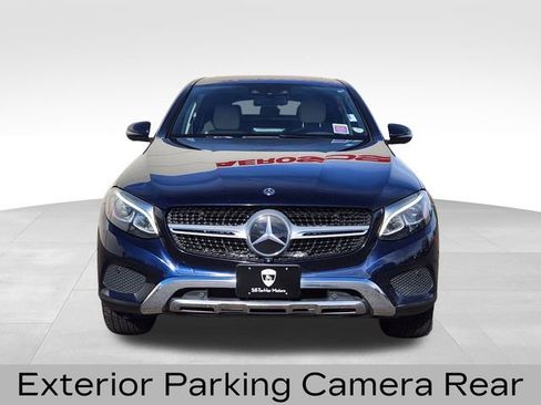 Used 2019 Mercedes-Benz GLC 300 4MATIC Coupe image 3