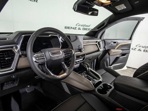 Used 2026 GMC Canyon Denali AWD/4WD image 19