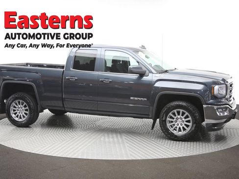 Used 2018 GMC Sierra 1500 SLE w/ SLE Value Package AWD/4WD image 46