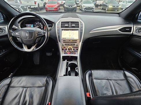 Used 2018 Lincoln MKZ Reserve image 31