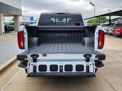 New 2026 GMC Sierra 1500 SLT image 50