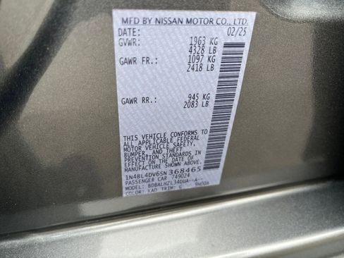Used 2025 Nissan Altima 2.5 SV FWD image 29