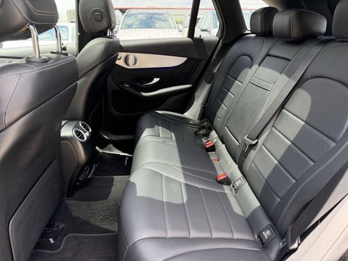Certified 2021 Mercedes-Benz GLC 300 image 17