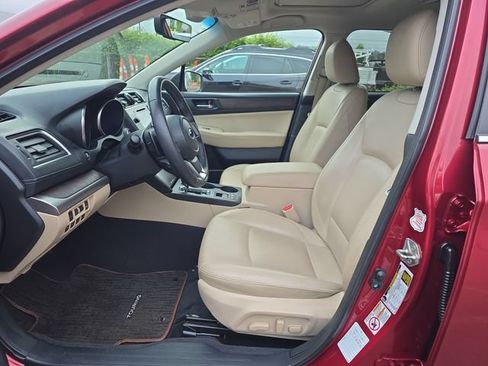 Used 2019 Subaru Outback 2.5i Limited AWD/4WD image 14