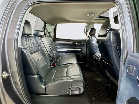 Used 2016 Toyota Tundra Platinum image 27