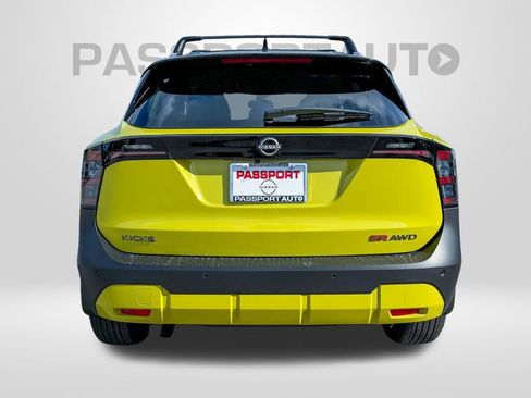 New 2026 Nissan Kicks SR w/ Cold Weather Package image 7