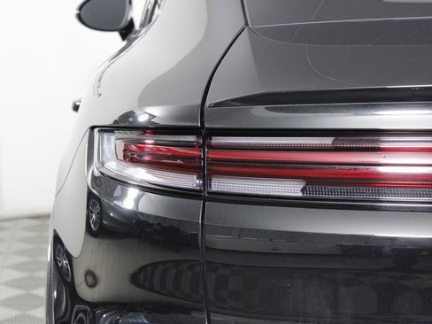 Used 2024 Porsche Cayenne S image 12