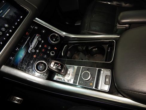 Used 2022 Land Rover Range Rover Sport HSE Silver Edition image 24