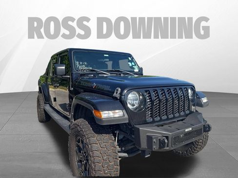 Used 2021 Jeep Gladiator Sport AWD/4WD image 2