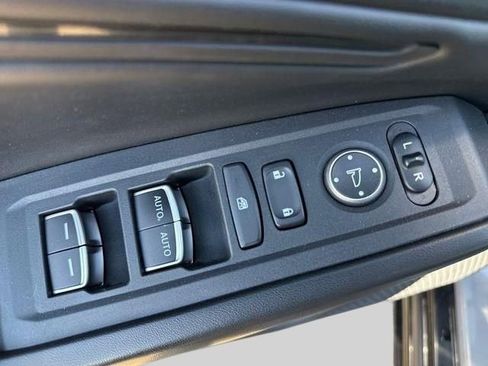 Used 2024 Honda Accord EX-L image 5