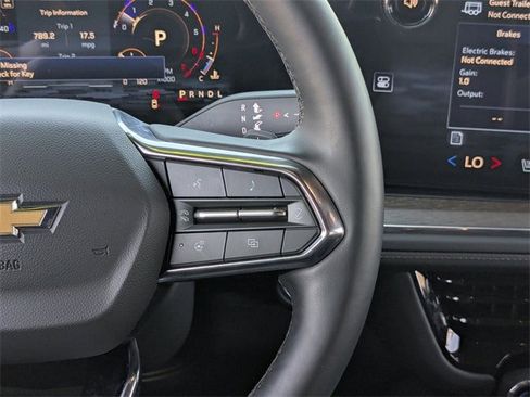 Used 2025 Chevrolet Tahoe High Country image 25