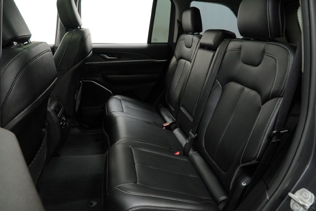 Used 2023 Jeep Grand Cherokee 4WD 4xe image 20