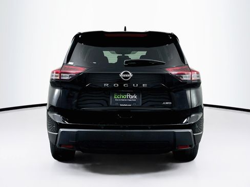 Used 2025 Nissan Rogue SV AWD/4WD image 7
