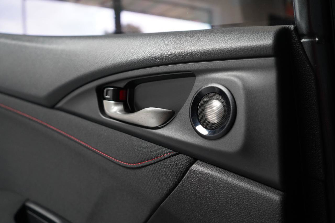 Used 2019 Honda Civic Type R image 21