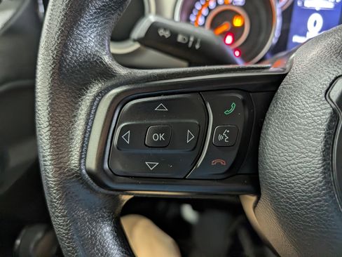 Used 2020 Jeep Wrangler Sport AWD/4WD image 16