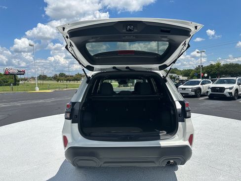 New 2026 Subaru Forester Premium AWD/4WD image 9