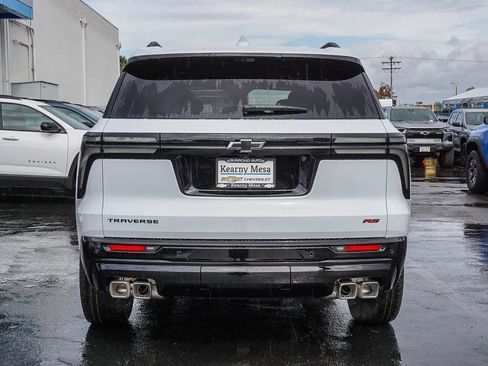 New 2026 Chevrolet Traverse RS image 7