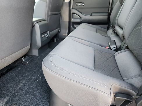 New 2025 Nissan Frontier SV w/ SV Convenience Package image 19