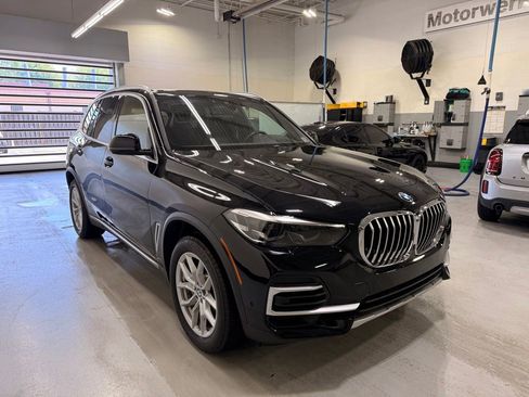 Used 2022 BMW X5 xDrive40i w/ Premium Package AWD/4WD image 7