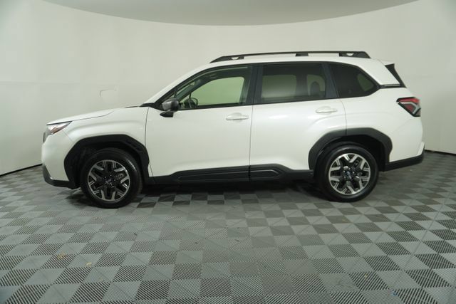 Certified 2025 Subaru Forester Premium AWD/4WD image 4