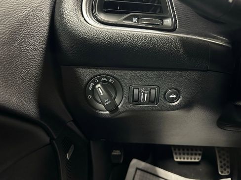 Used 2017 Dodge Challenger GT w/ Driver Convenience Group AWD/4WD image 17