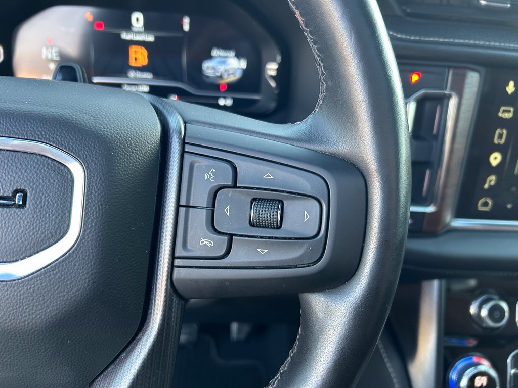 Used 2023 GMC Yukon Denali Ultimate AWD/4WD image 22