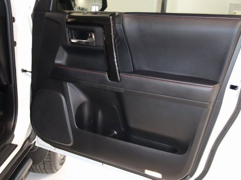 Used 2023 Toyota 4Runner TRD Off-Road image 57