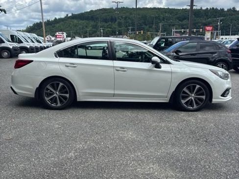 Used 2019 Subaru Legacy 2.5i Limited AWD/4WD image 8