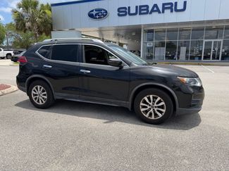 Used 2019 Nissan Rogue SV FWD video 1