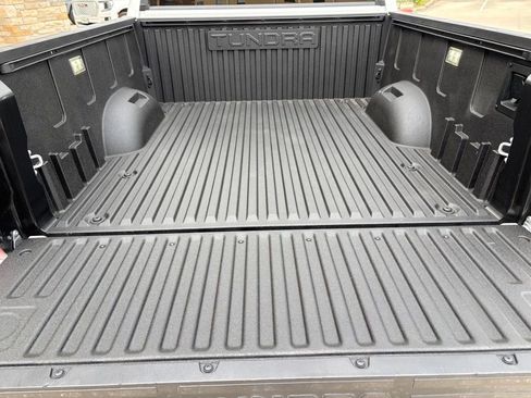 New 2024 Toyota Tundra Limited w/ Power Package image 36