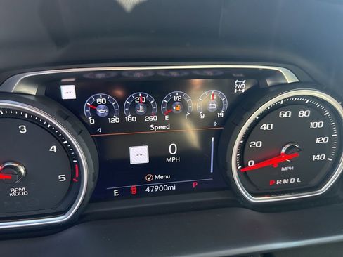 Used 2022 Chevrolet Silverado 2500 High Country w/ Safety Package II image 11