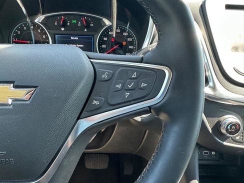 Used 2024 Chevrolet Equinox LT FWD image 12